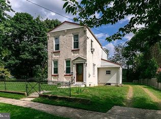 513 W Stafford Ave, Laurel Springs, NJ 08021