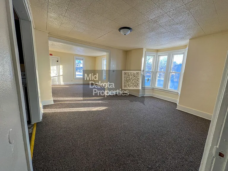 515 E Hanson Ave — Photo 5