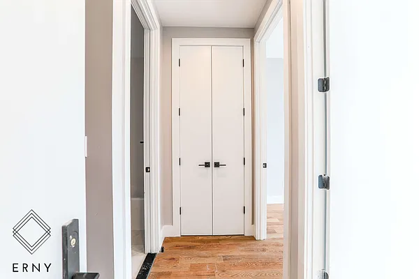 Rented by ERNY LLC | media 9