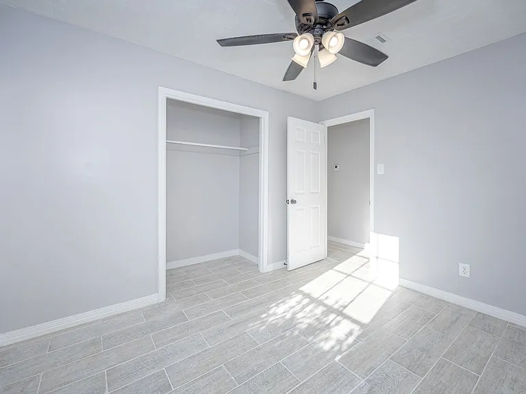 6672 Cortez Cir — Photo 29