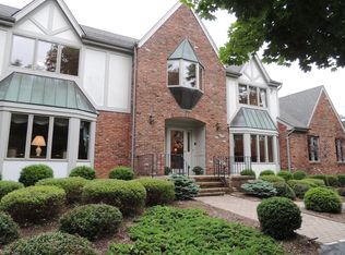 2 James Rd, Randolph, NJ 07869