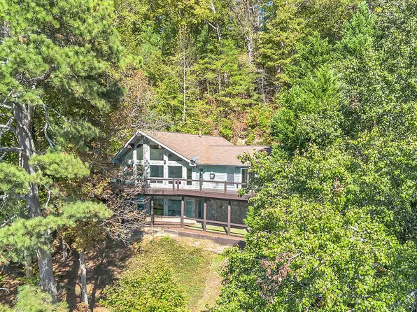 357 Johns Way, Talking Rock, GA 30175