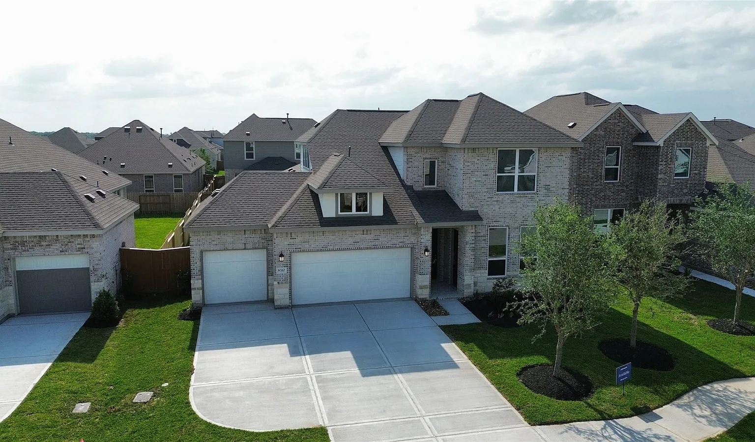 8310 Blue Holly Drive — Photo 3