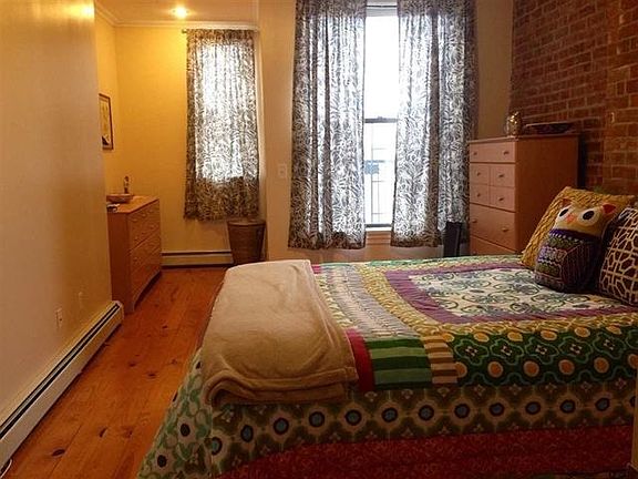 5th image of 233 3rd St APT 8