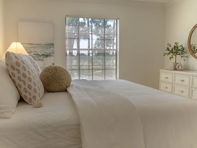 265 Deerwood Cir #10 — Photo 16