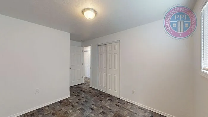 18230 Seaman Ave — Photo 18