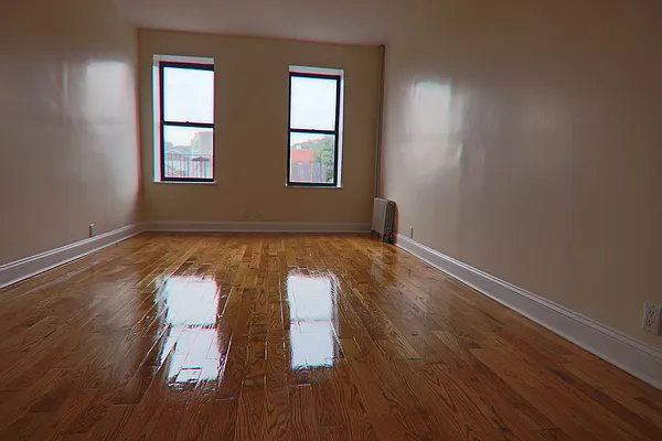 Rented by PMG Real Estate  | media 7