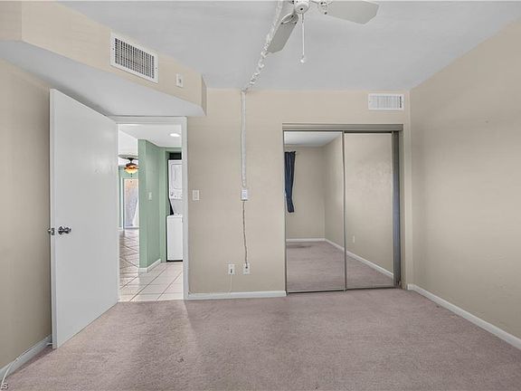 2nd image of 1004 Manatee RD #H206