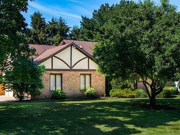 4th image of 6315 Olde Orchard Dr