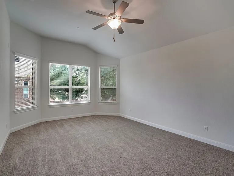 4424 Trinity Woods St — Photo 11