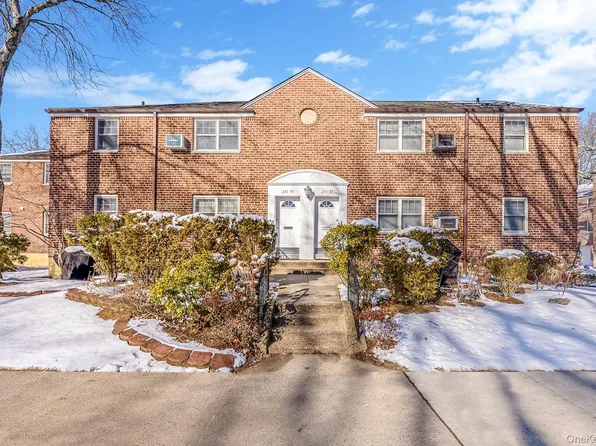 251-75 61st Avenue #2-702, Little Neck, NY 11362