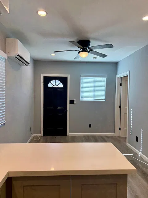 1 bed, 400 sqft, $1,850 — Photo 3