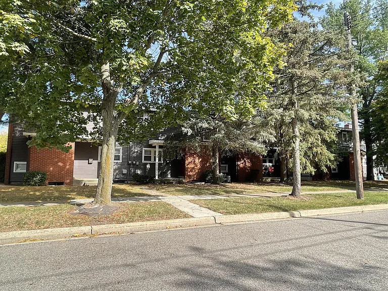 10 Wyndtree Dr — Photo 4
