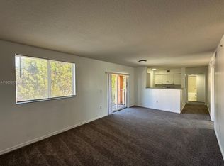 17612 NW 25th Ave APT 302, Miami Gardens, FL 33056