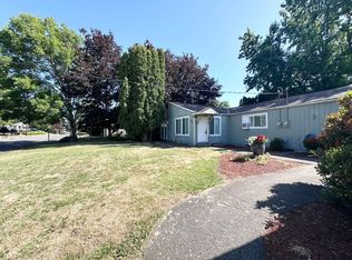 840-860 SE Francis Ave, Gresham, OR 97080