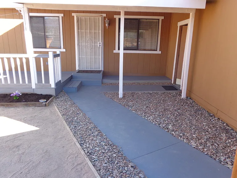72476 Sunnyvale Dr — Photo 32