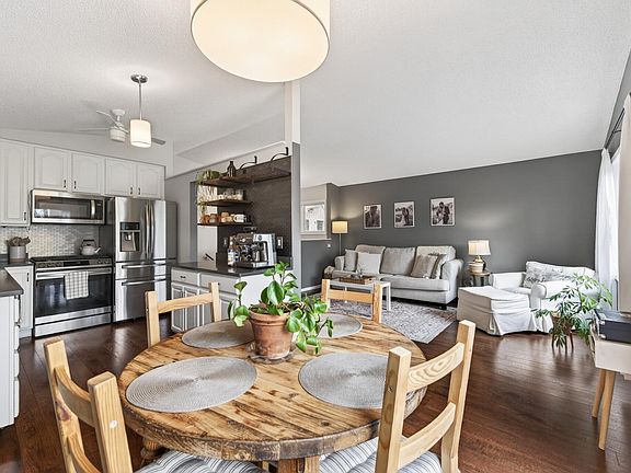 5th image of 2615 Aspen Ct