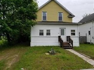 45 Brickett St, Springfield, MA 01119