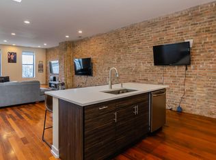 2352 N Clybourn Ave #3, Chicago, IL 60614