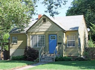 211 SE 4th St, College Place, WA 99324