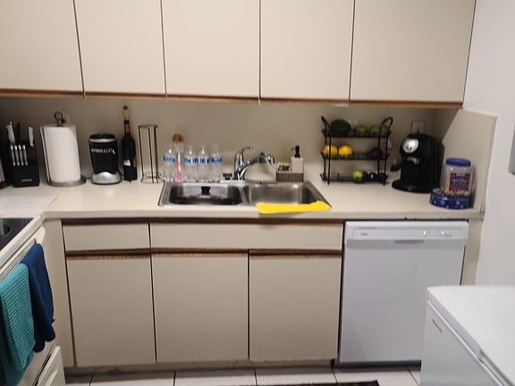 5th image of 13725 SW 147th Circle Ln APT 1