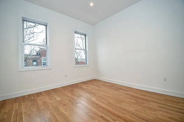 Rented by Brick&Mortar | media 18