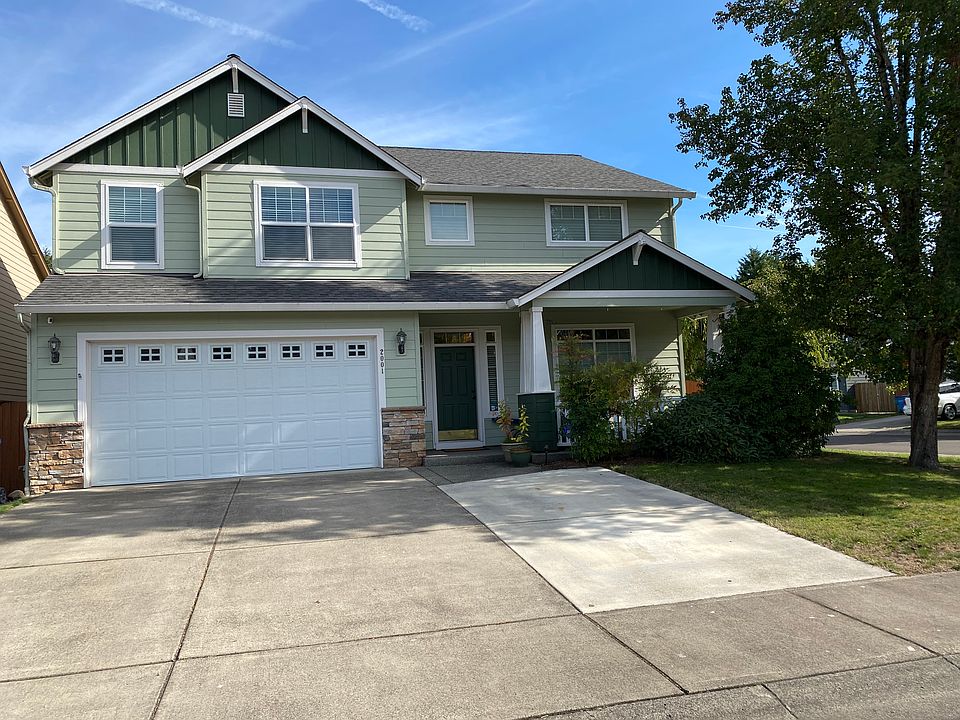 1st image of 2001 NE 184th Ave