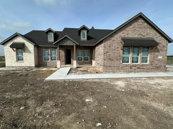 1770 County Road 200, Valley View, TX 76272