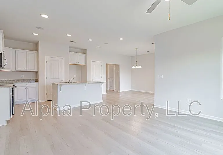 5 Sabine Leaf Ct — Photo 8