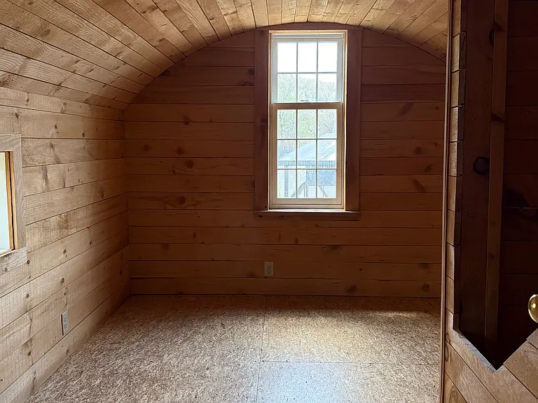 342 N Plain Rd — Photo 11