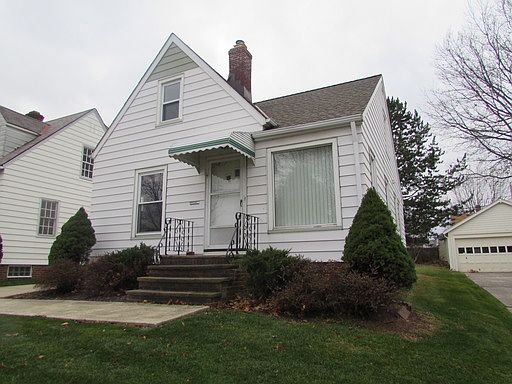 1st image of 4198 W 62nd St