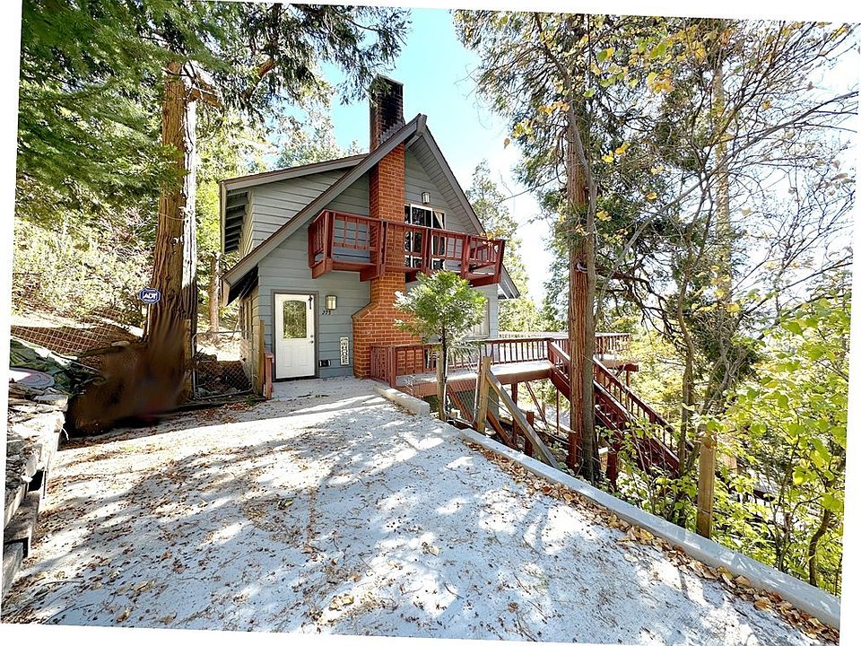 1st image of 27300 Bernina Dr