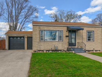 962 Langlade Ave, Green Bay, WI, 54304