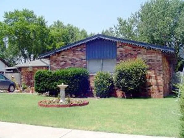 1703 Chaucer Dr, Norman, OK 73069