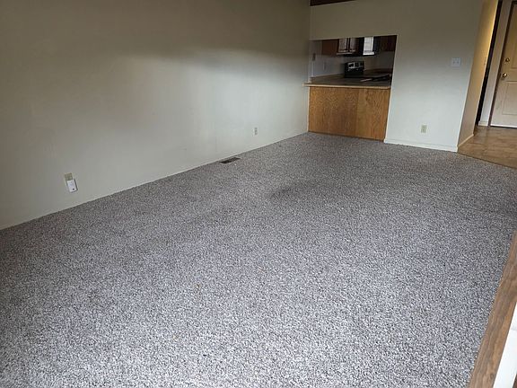 5th image of 3114 N Truckee Ln