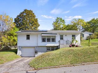 27 2nd St, Adams, MA 01220
