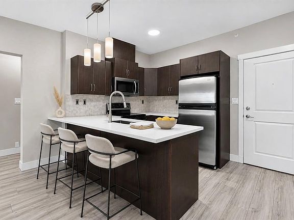 4th image of 5605 N Henwood St SW #1212