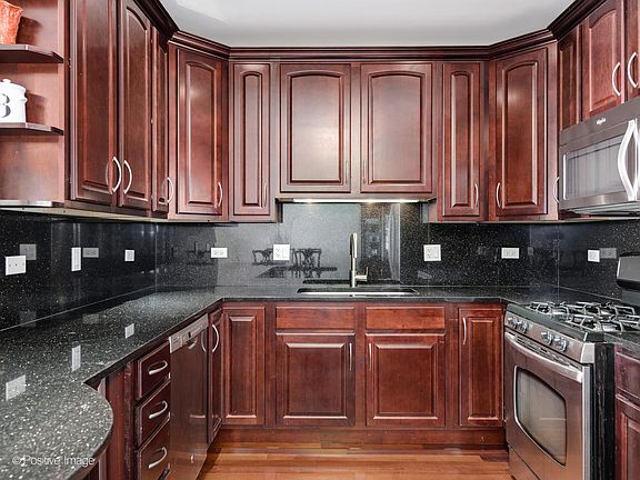 5th image of 2635 W Lawrence Ave #3A