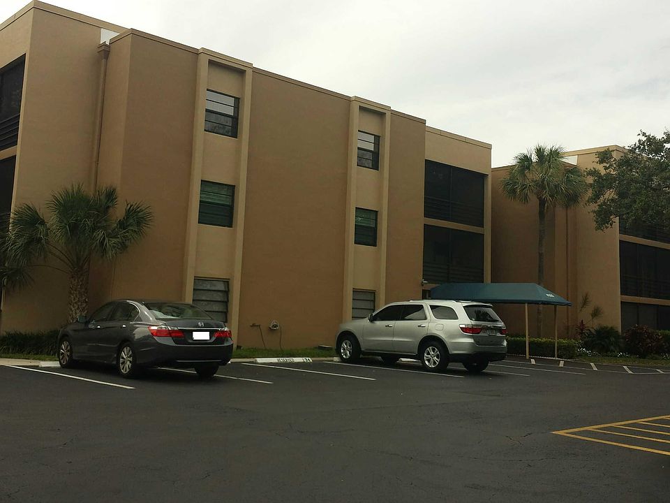 1st image of 3900 N Hills Dr APT 114