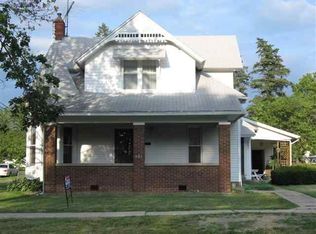 301 S Broadway St, Table Grove, IL 61482