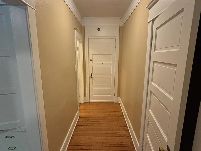 The Delmont — Photo 25
