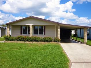 39425 Dundee Rd, Zephyrhills, FL 33542