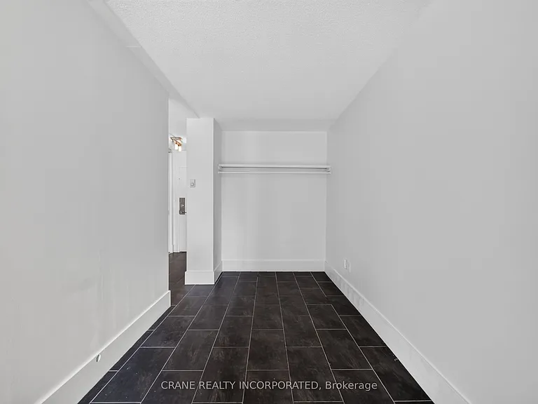40 Homewood Ave #210 — Photo 18