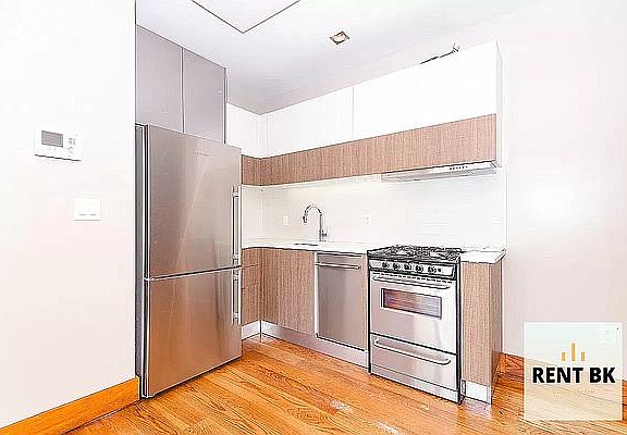2nd image of 865 Willoughby Ave #2AE