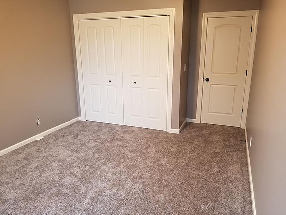 4th image of 1087 NW Greenwood St #1087
