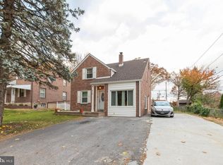 313 S Bishop Ave, Secane, PA 19018