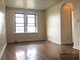 2054 Nostrand Ave Brooklyn NY Zillow