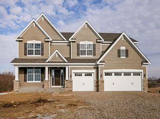 17780 Marsh Ct, Prior Lake, MN 55372
