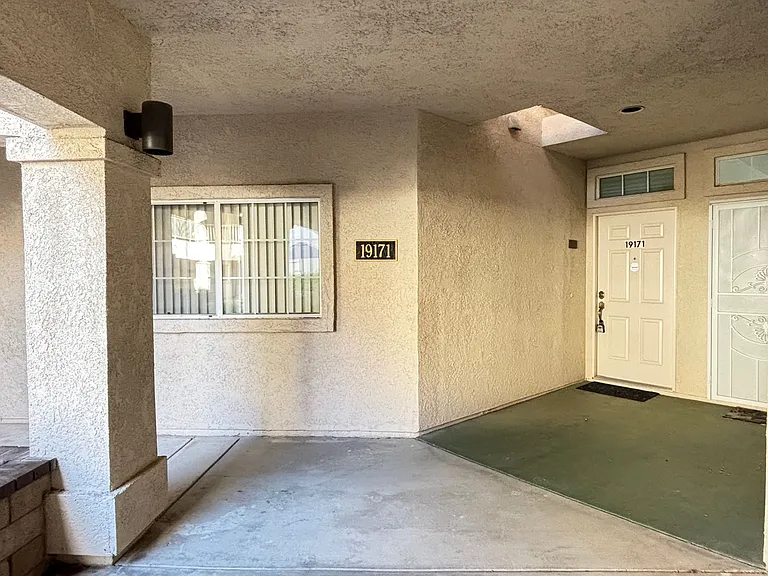 19171 Palo Verde Dr — Photo 6