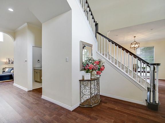 5th image of 2945 Shadywood Ln